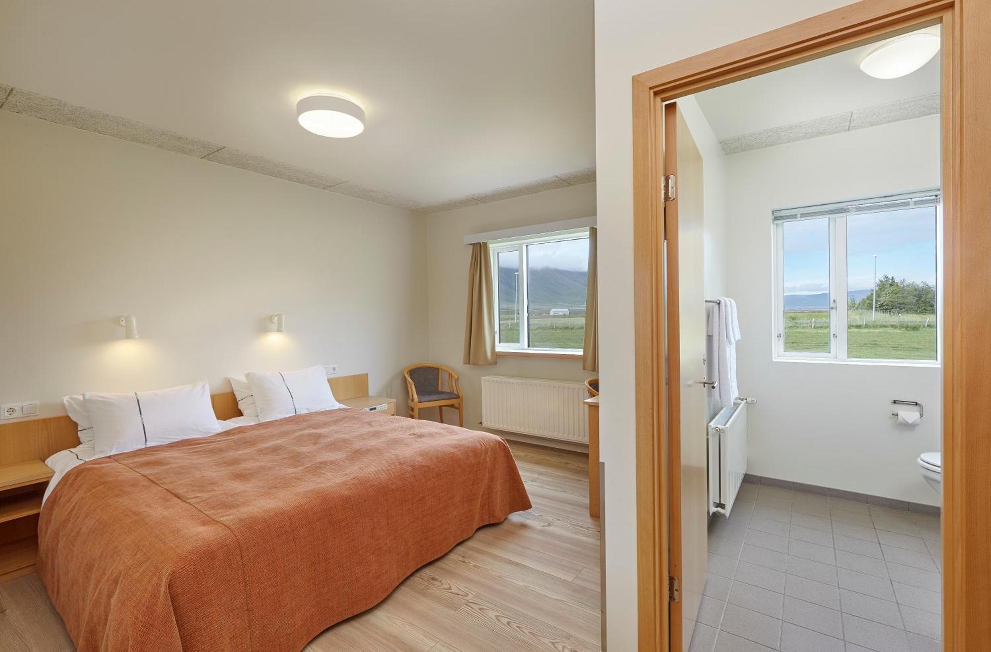 Storutjarnir Hotel Tjarnir מראה חיצוני תמונה